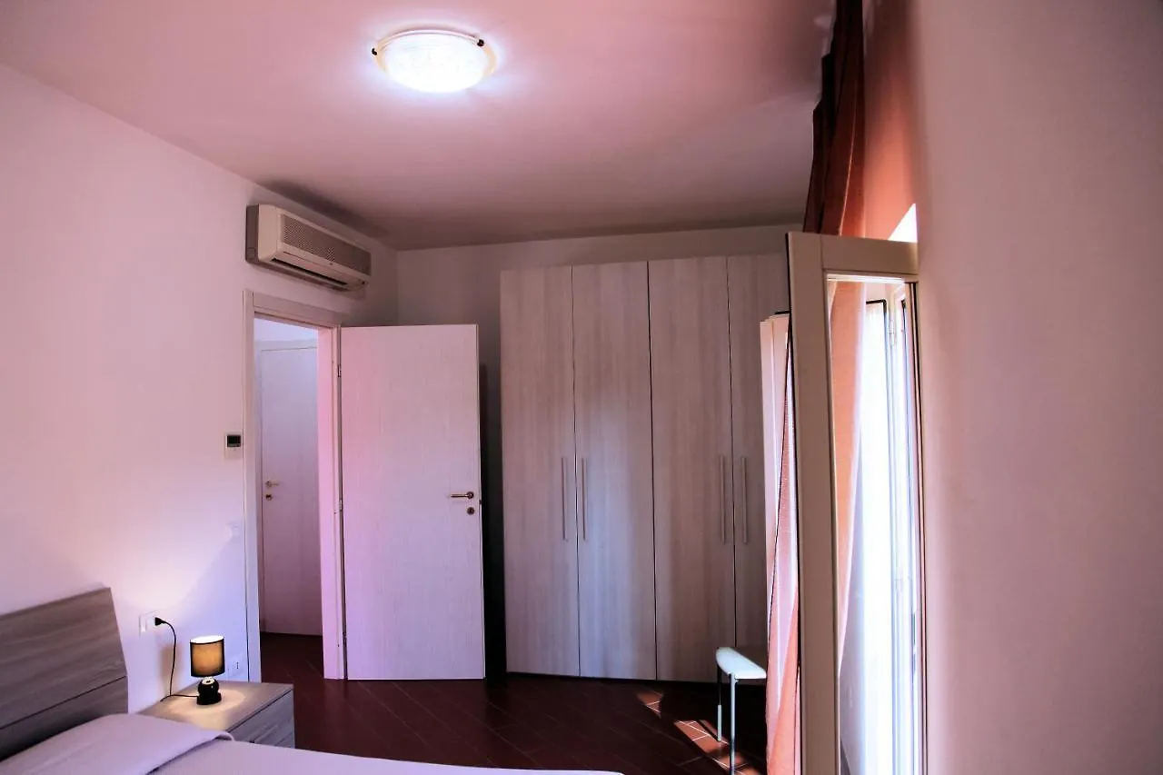 Casa Vacanze La Collina Apartment Carbonifera